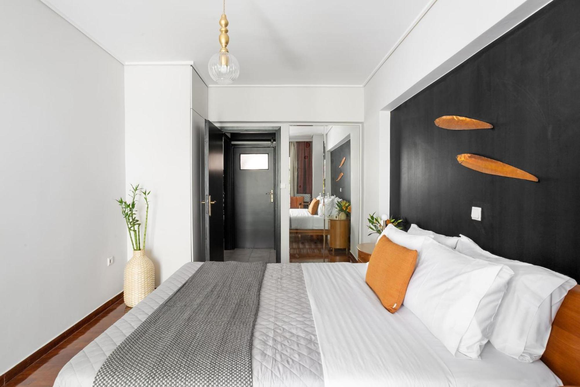 Fresh Detailed Stylish Apartment At Acropolis Athena Bagian luar foto